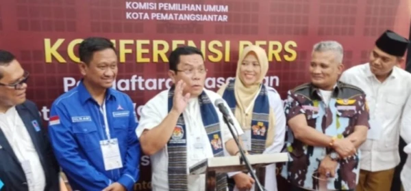 Wesly Silalahi – Herlina Resmi Daftar ke KPU Pematangsiantar, Usung Visi "Cerdas Aman Sejahtera - DigitalMediaPublic